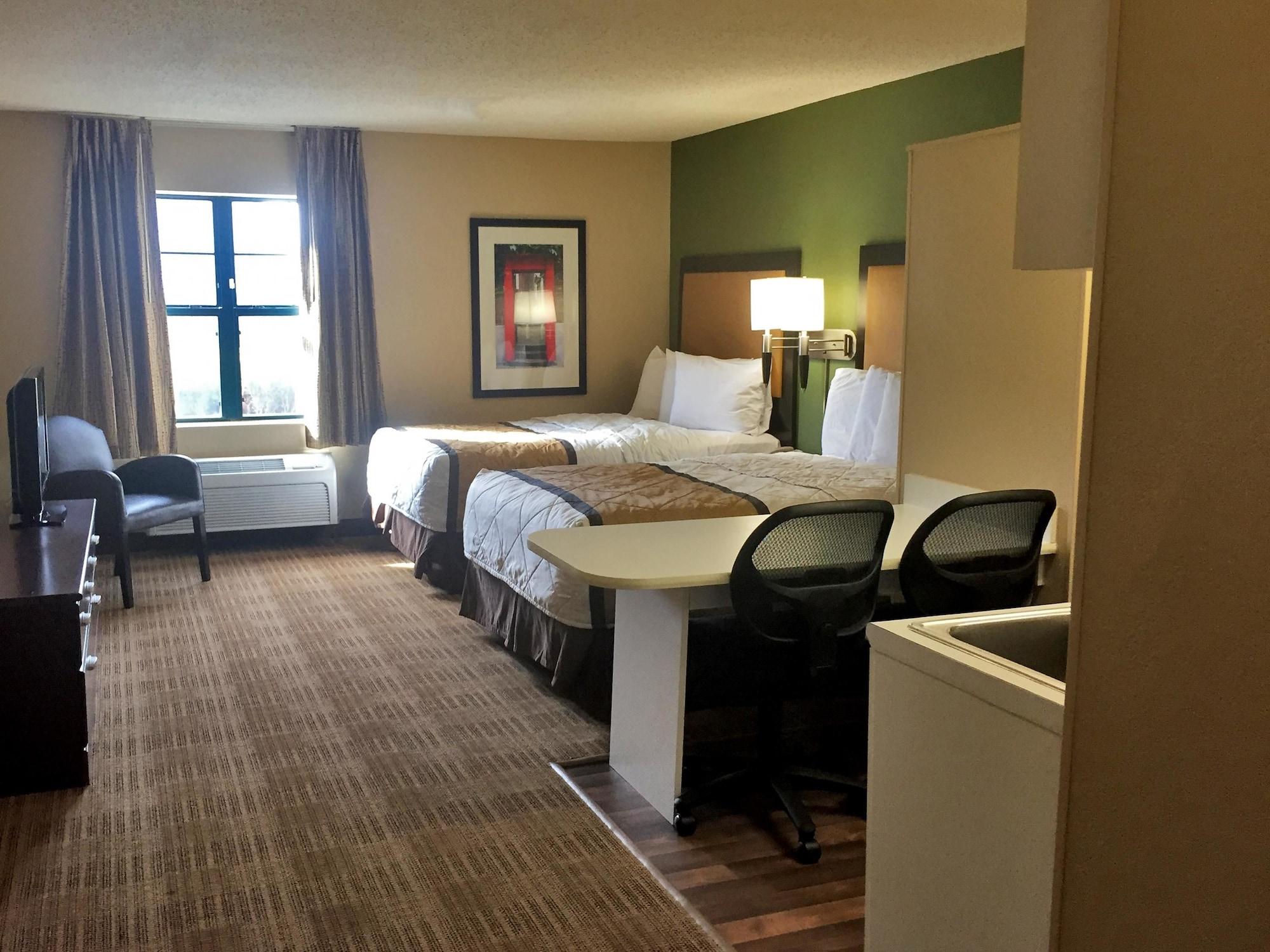 Extended America - Rochester - Henrietta Hotel 2*