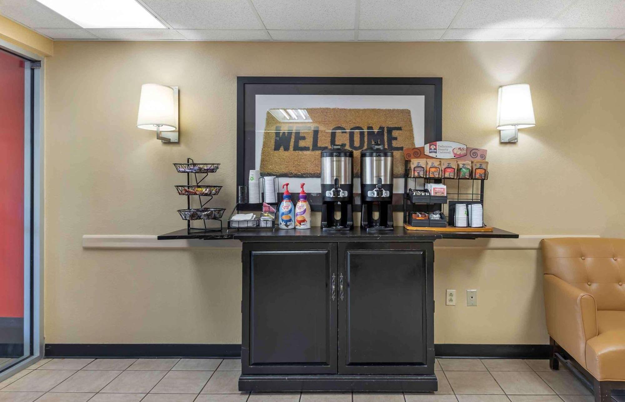 Extended America - Rochester - Henrietta Hotel 2*