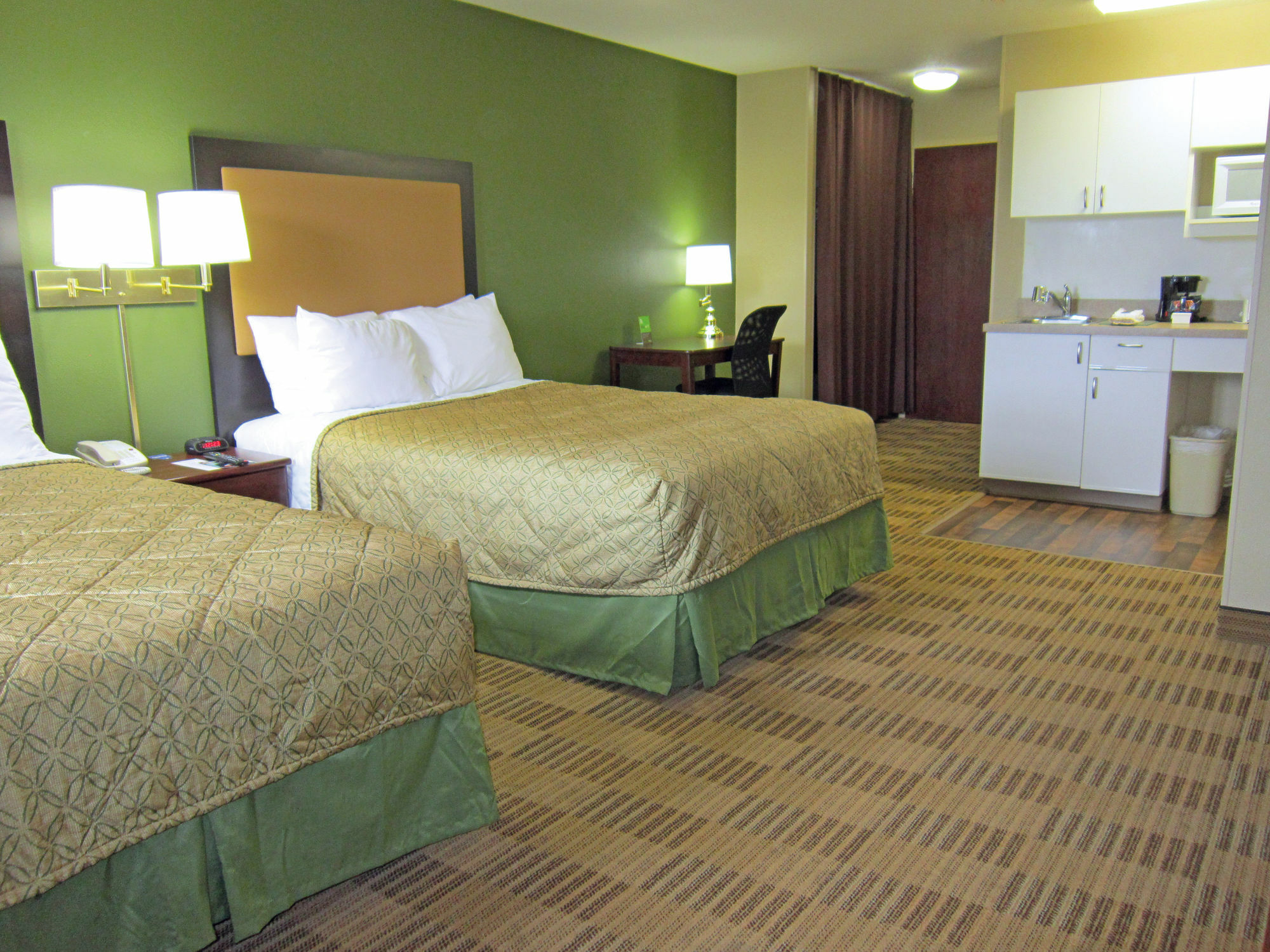 Extended America - Rochester - Henrietta Hotel
